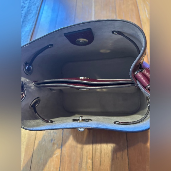 Kate Spade Burgundy and Cream Chevron Crossbody Bag - Picture 5 of 8